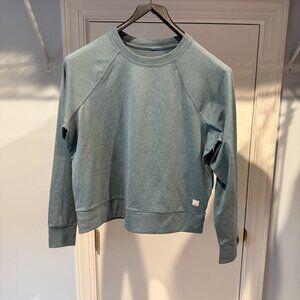 Vuori Women's Halo Long-Sleeve Crew - heather green